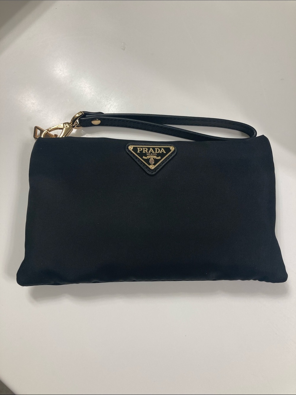 Prada Black Women's pouch Bag with Gold Hardware - Picture 4 of 12